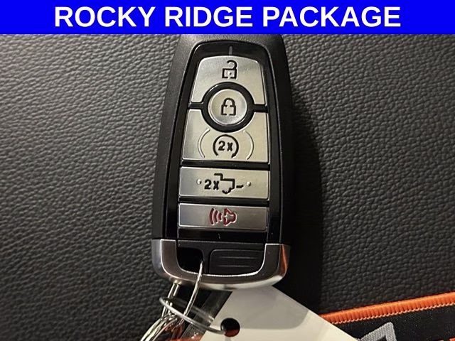 2026 Carbonized Gray Metallic Ford Super Duty F-250 SRW Lariat ROCKY RIDGE 4X4 Truck