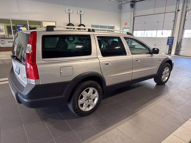 2006 Volvo XC70 AWD Crossover