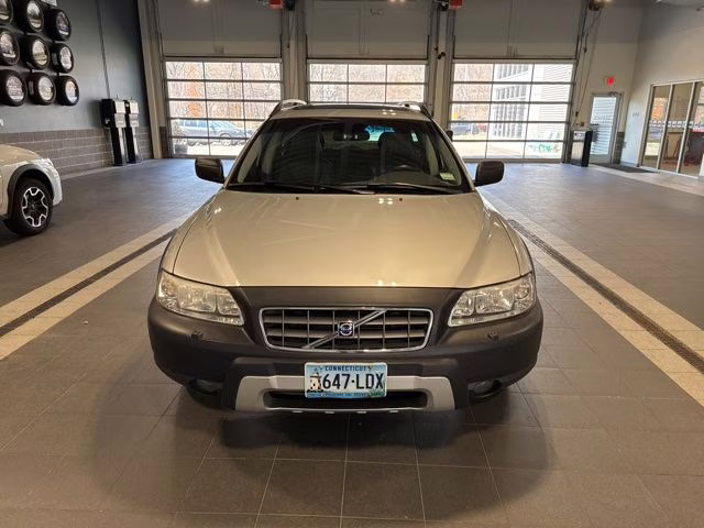 2006 Volvo XC70 AWD Crossover