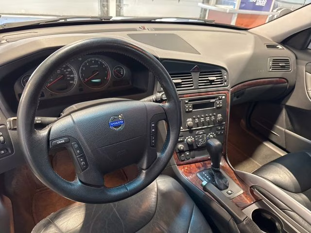 2006 Volvo XC70 AWD Crossover