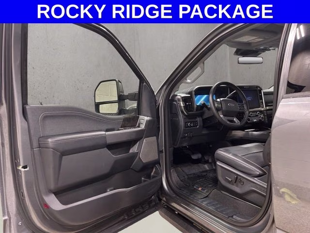 2026 Carbonized Gray Metallic Ford Super Duty F-250 SRW Lariat ROCKY RIDGE 4X4 Truck