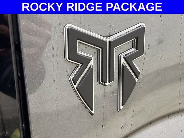 2026 Carbonized Gray Metallic Ford Super Duty F-250 SRW Lariat ROCKY RIDGE 4X4 Truck