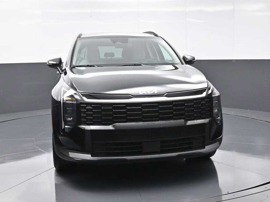 2026 Ebony Black Kia Sportage EX FWD SUV