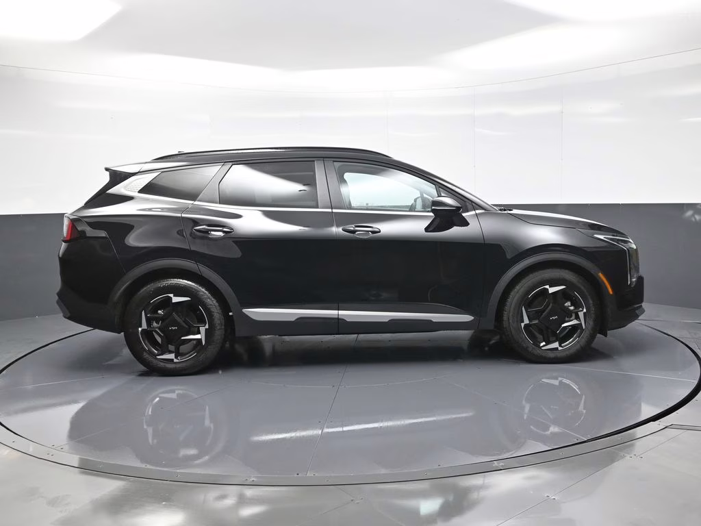 2026 Ebony Black Kia Sportage EX FWD SUV