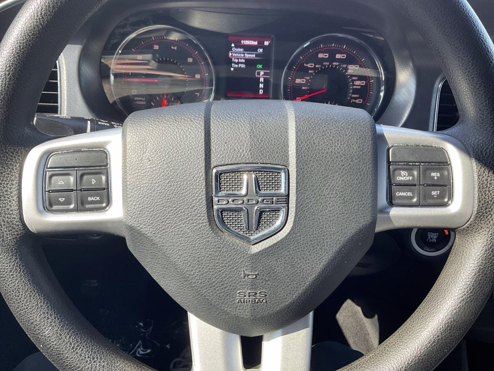 2014 Pitch Black Dodge Charger SE RWD Sedan