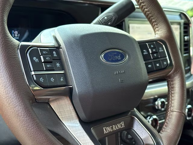 2026 White Ford Super Duty F-250 SRW 4X4 Truck