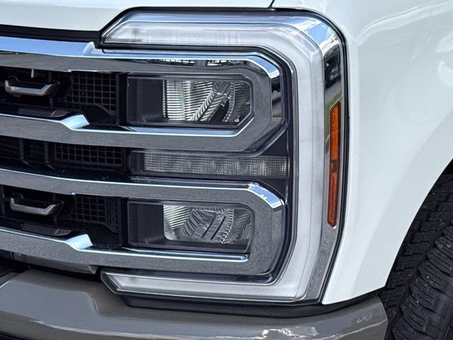2026 White Ford Super Duty F-250 SRW 4X4 Truck