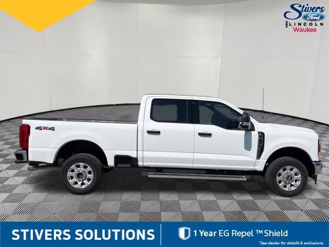 2024 Oxford White Ford Super Duty F-250 SRW XLT 4X4 Truck