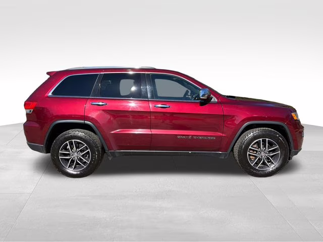 2018 Velvet Red Pearlcoat Jeep Grand Cherokee Limited 4X4 SUV