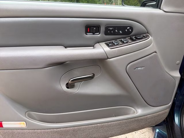 2005 Blue / Green Crystal GMC Yukon Denali AWD SUV
