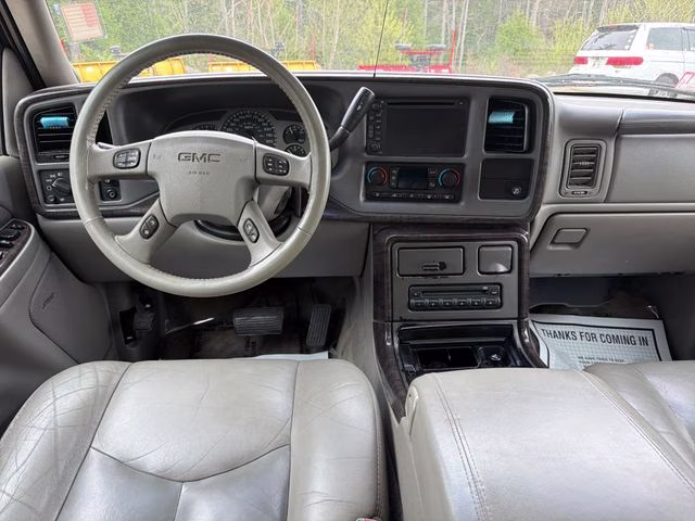 2005 Blue / Green Crystal GMC Yukon Denali AWD SUV