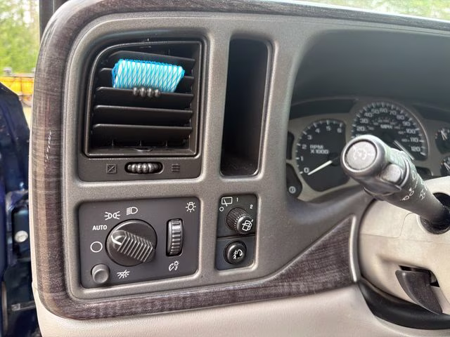 2005 Blue / Green Crystal GMC Yukon Denali AWD SUV