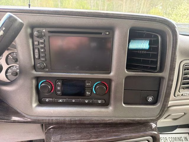 2005 Blue / Green Crystal GMC Yukon Denali AWD SUV
