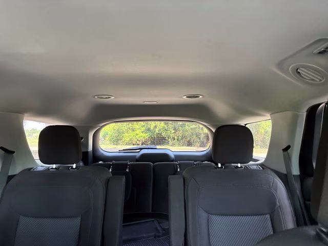 2023 Gray Metallic Ford Explorer XLT 4X4 SUV