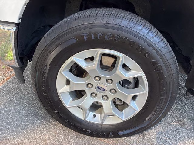 2023 Oxford White Ford F-150 XLT 4X4 Truck