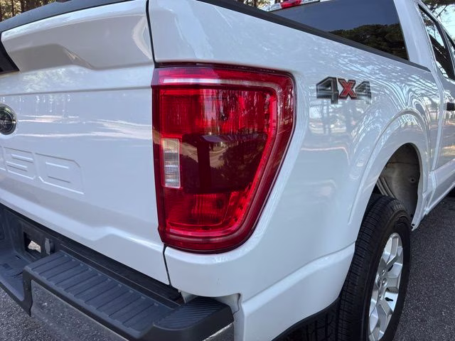2023 Oxford White Ford F-150 XLT 4X4 Truck