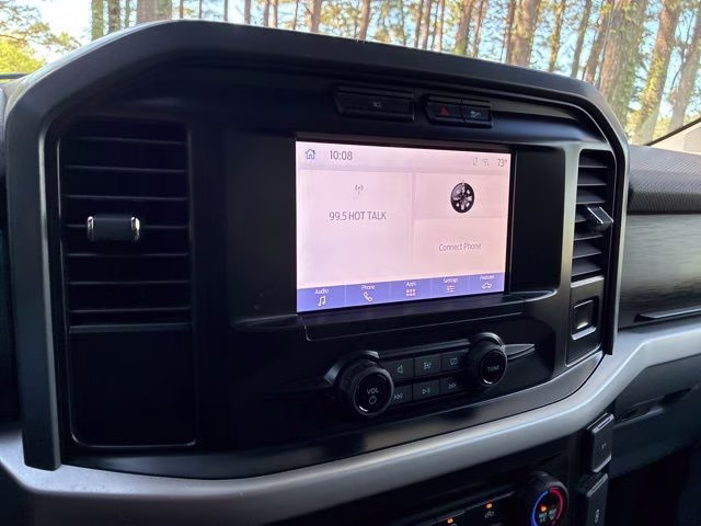 2023 Oxford White Ford F-150 XLT 4X4 Truck
