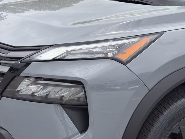 2026 Boulder Gray Pearl Nissan Rogue SV FWD SUV