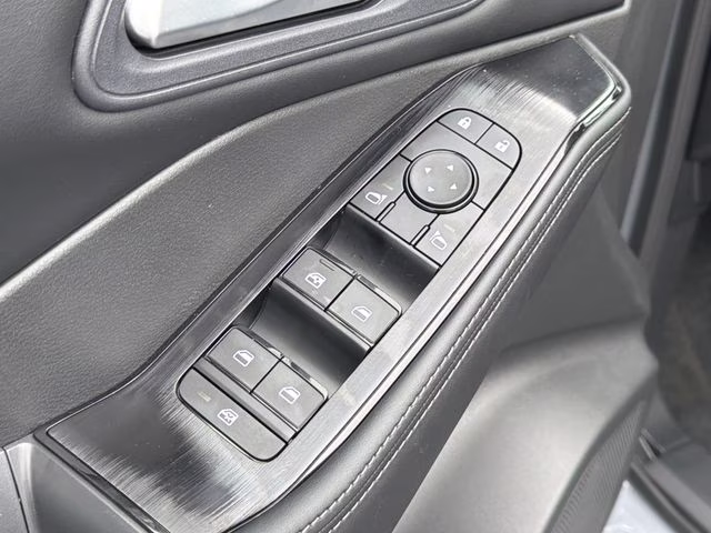 2026 Boulder Gray Pearl Nissan Rogue SV FWD SUV