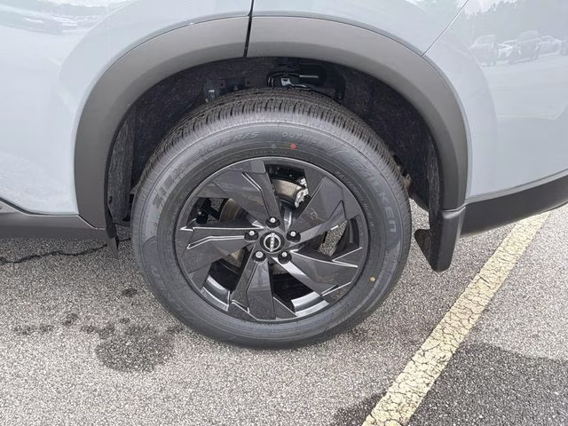 2026 Boulder Gray Pearl Nissan Rogue SV FWD SUV