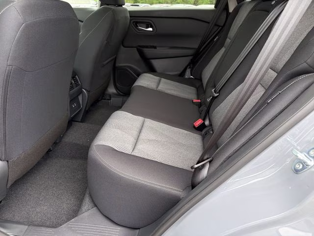 2026 Boulder Gray Pearl Nissan Rogue SV FWD SUV