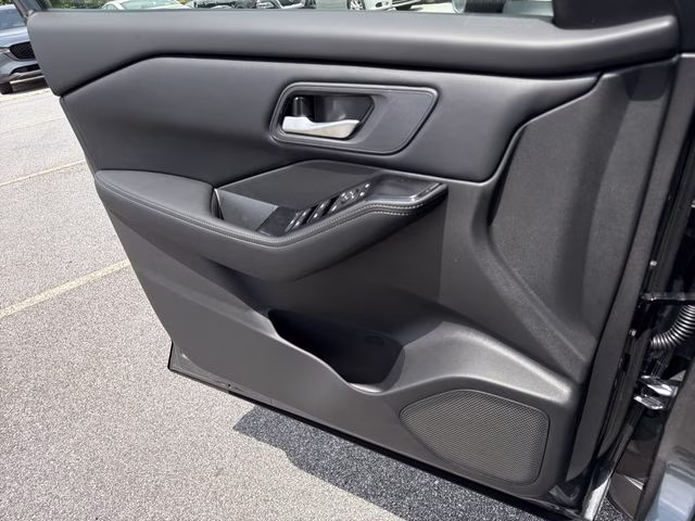 2026 Gun Metallic Nissan Rogue SV FWD SUV