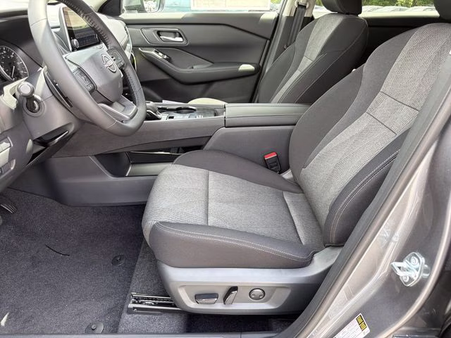 2026 Gun Metallic Nissan Rogue SV FWD SUV