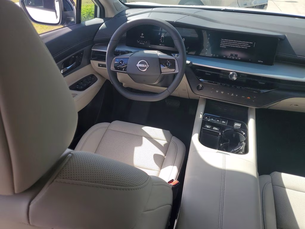 2026 Everest White Pearl Tricoat Nissan Murano SL AWD SUV