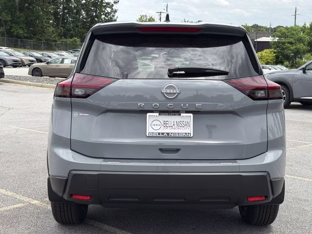 2026 Boulder Gray Pearl Nissan Rogue SV FWD SUV