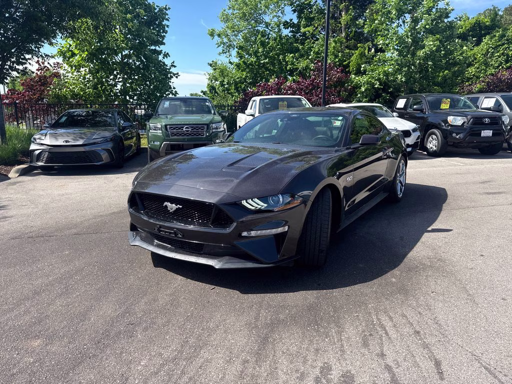 2022 Gray Metallic Ford Mustang GT Premium RWD Coupe