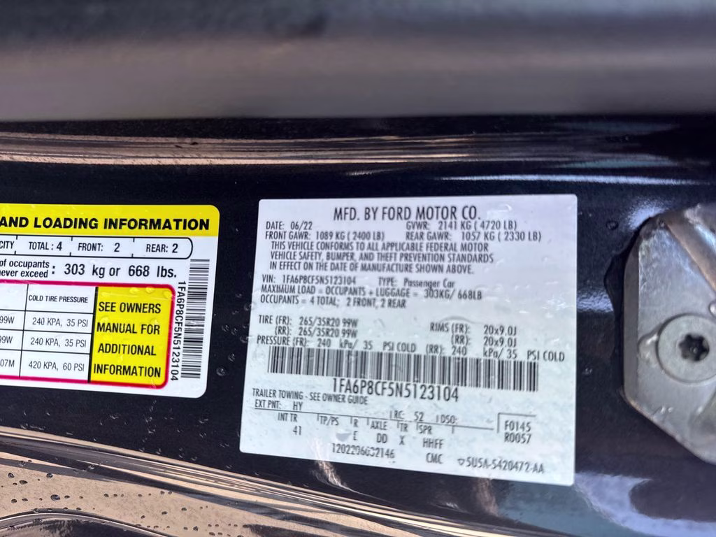 2022 Gray Metallic Ford Mustang GT Premium RWD Coupe