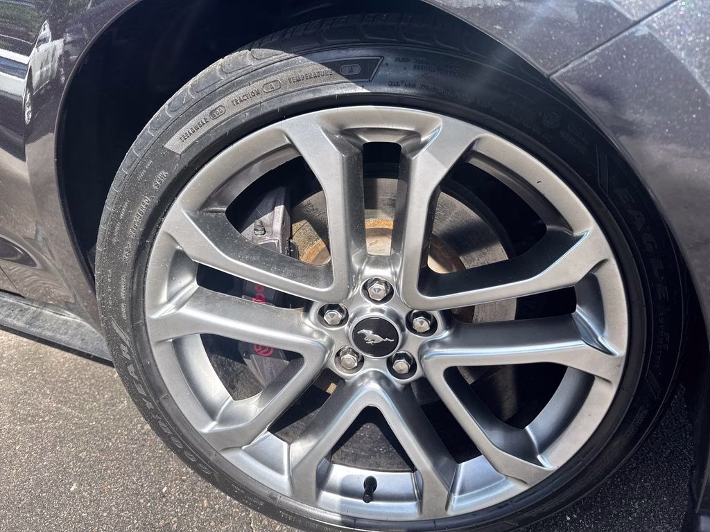 2022 Gray Metallic Ford Mustang GT Premium RWD Coupe