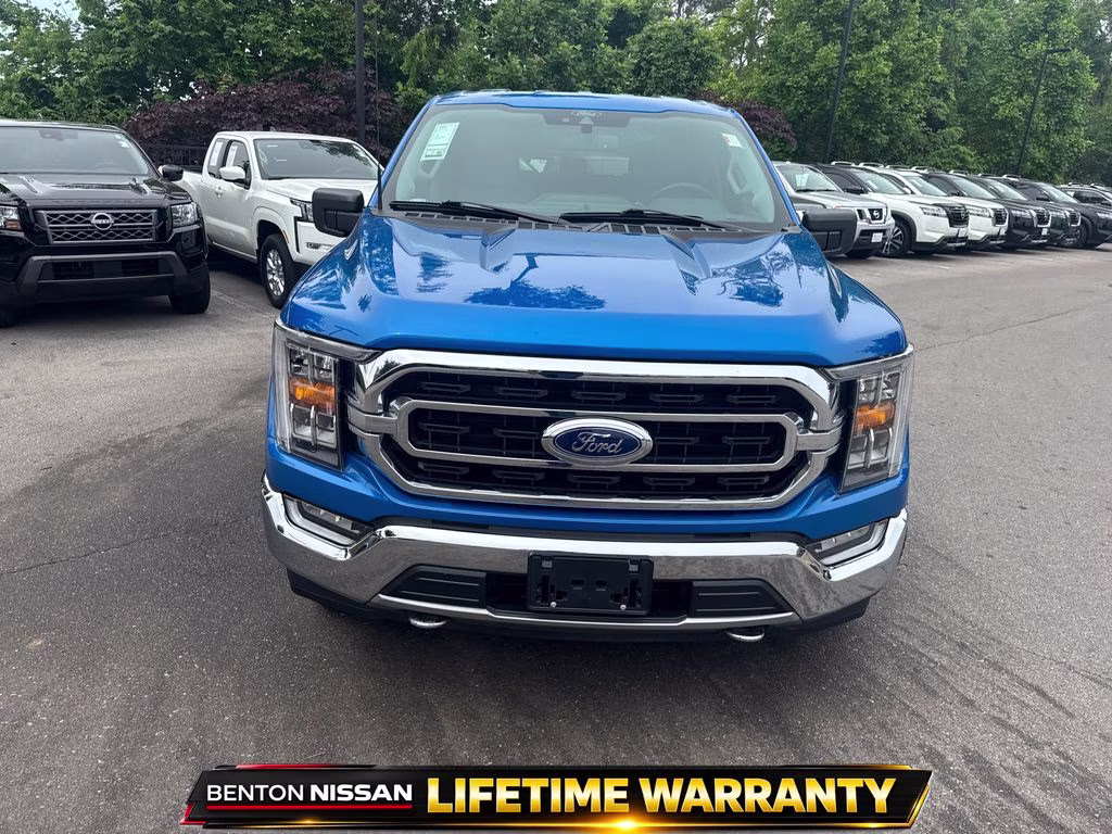 2021 Blue Metallic Ford F-150 XLT 4X4 Truck