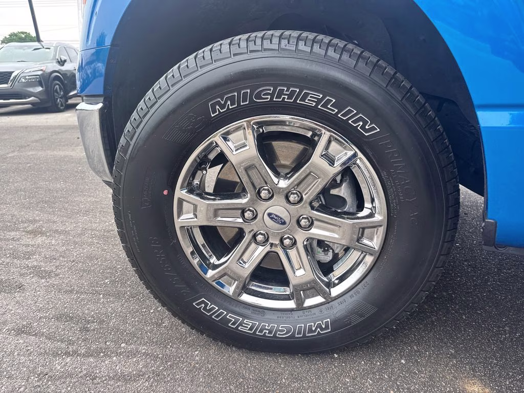 2021 Blue Metallic Ford F-150 XLT 4X4 Truck