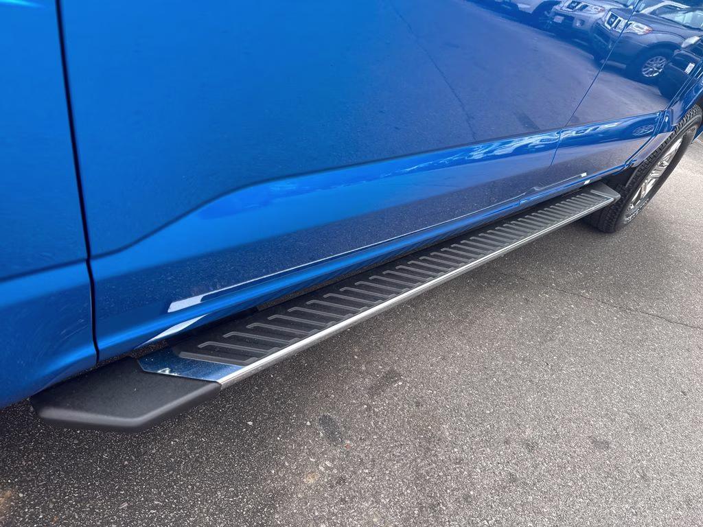 2021 Blue Metallic Ford F-150 XLT 4X4 Truck