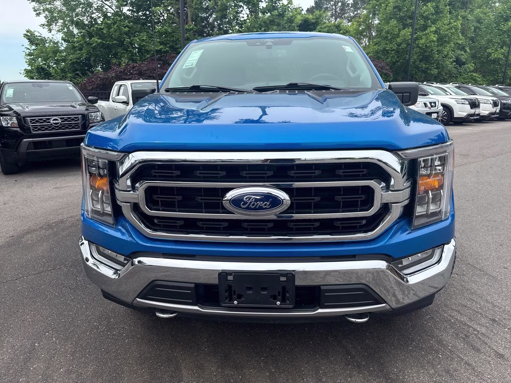 2021 Blue Metallic Ford F-150 XLT 4X4 Truck