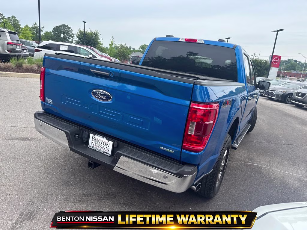 2021 Blue Metallic Ford F-150 XLT 4X4 Truck