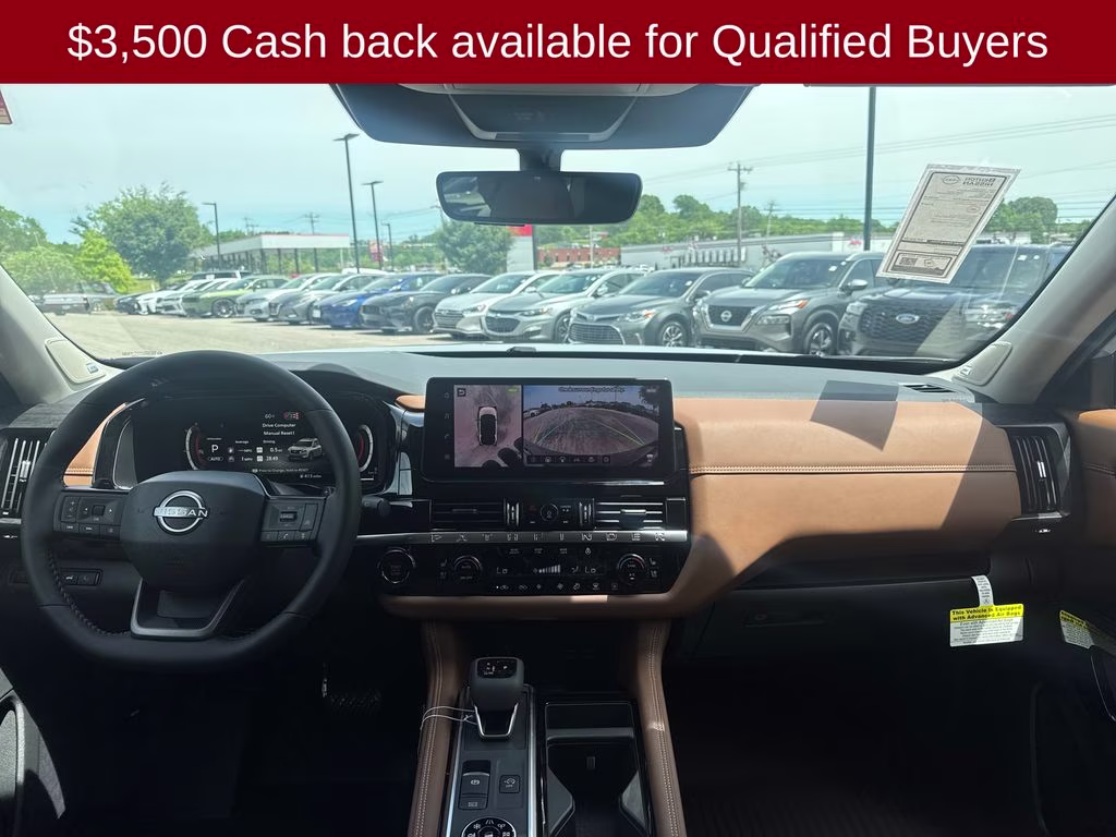 2026 Boulder Gray/Super Black Nissan Pathfinder Platinum 4X4 SUV
