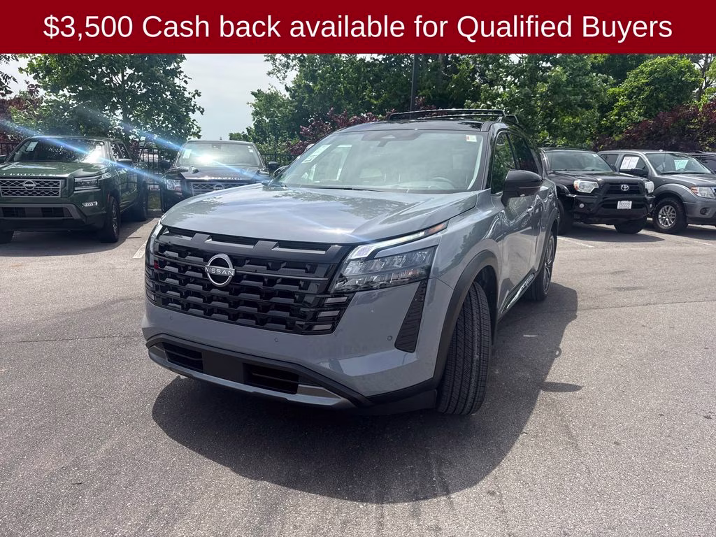 2026 Boulder Gray/Super Black Nissan Pathfinder Platinum 4X4 SUV