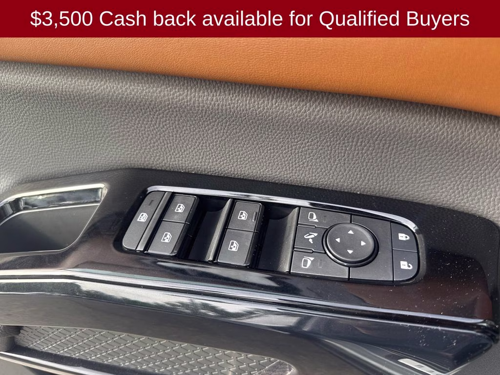 2026 Boulder Gray/Super Black Nissan Pathfinder Platinum 4X4 SUV