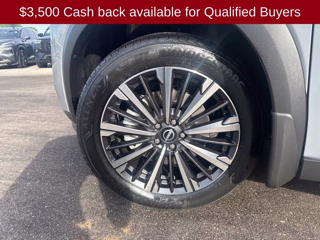 2026 Boulder Gray/Super Black Nissan Pathfinder Platinum 4X4 SUV
