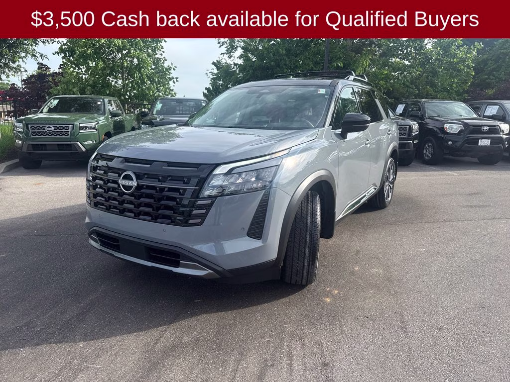 2026 Boulder Gray/Super Black Nissan Pathfinder Platinum 4X4 SUV