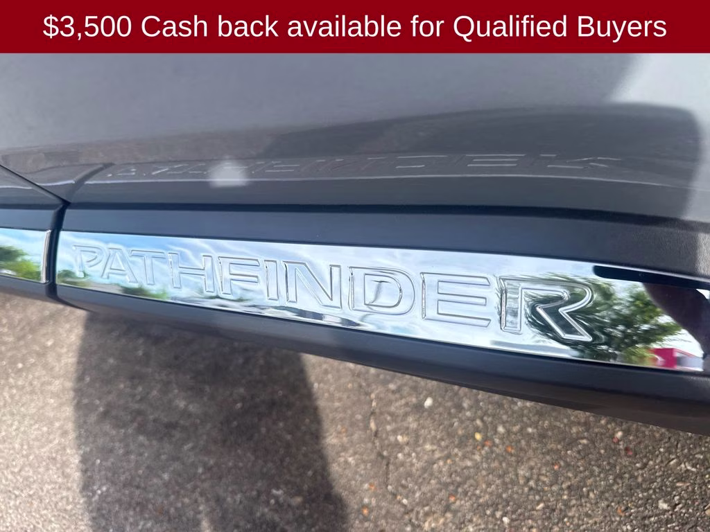 2026 Boulder Gray/Super Black Nissan Pathfinder Platinum 4X4 SUV