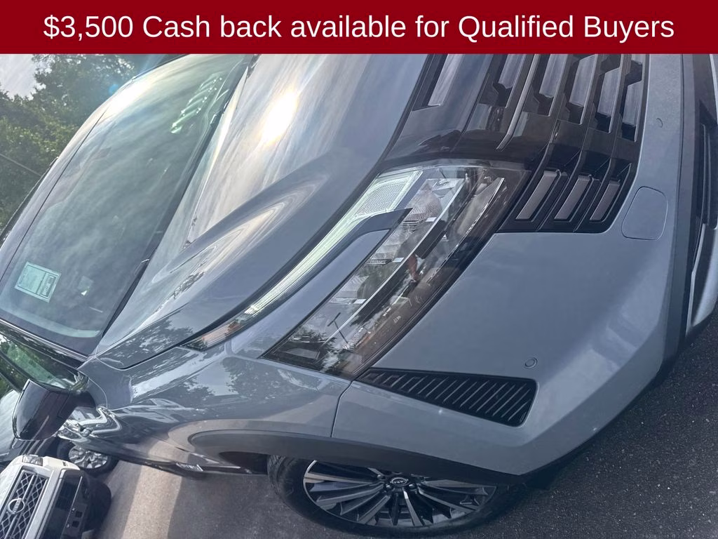 2026 Boulder Gray/Super Black Nissan Pathfinder Platinum 4X4 SUV