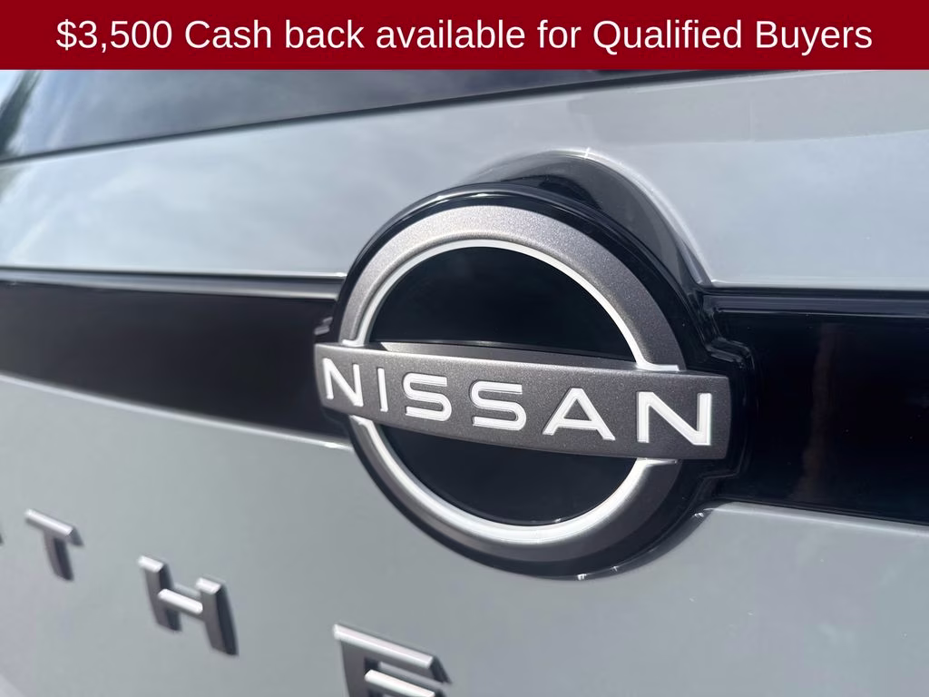 2026 Boulder Gray/Super Black Nissan Pathfinder Platinum 4X4 SUV