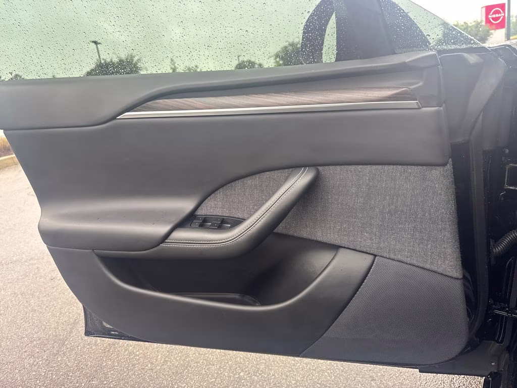 2021 Solid Black Tesla Model S Plaid AWD Hatchback