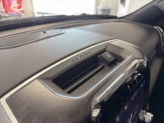 2023 Diamond Black Crystal Pearlcoat Ram 1500 Big Horn 4X4 Truck