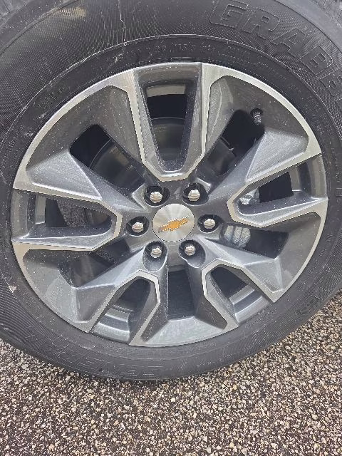 2026 Sterling Gray Metallic Chevrolet Silverado 1500 LT 4X4 Truck