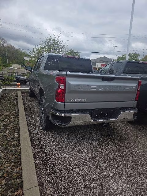 2026 Sterling Gray Metallic Chevrolet Silverado 1500 LT 4X4 Truck