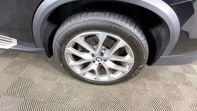 2024 Black Sapphire Metallic BMW X5 xDrive40i AWD SUV